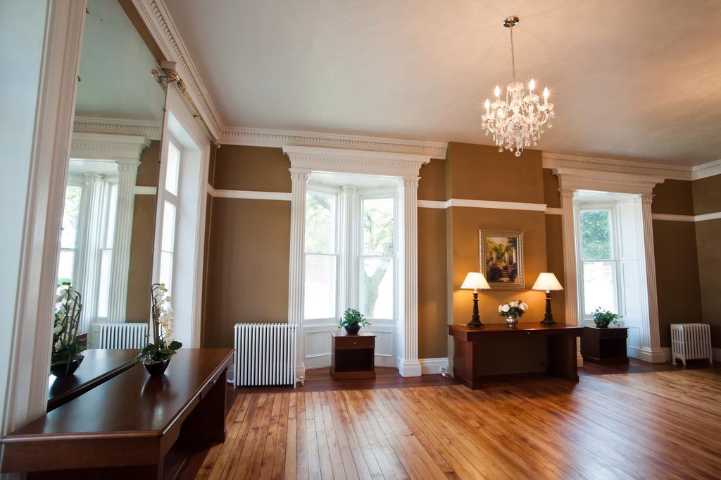 Beacon Hotel Oswego Kültér fotó