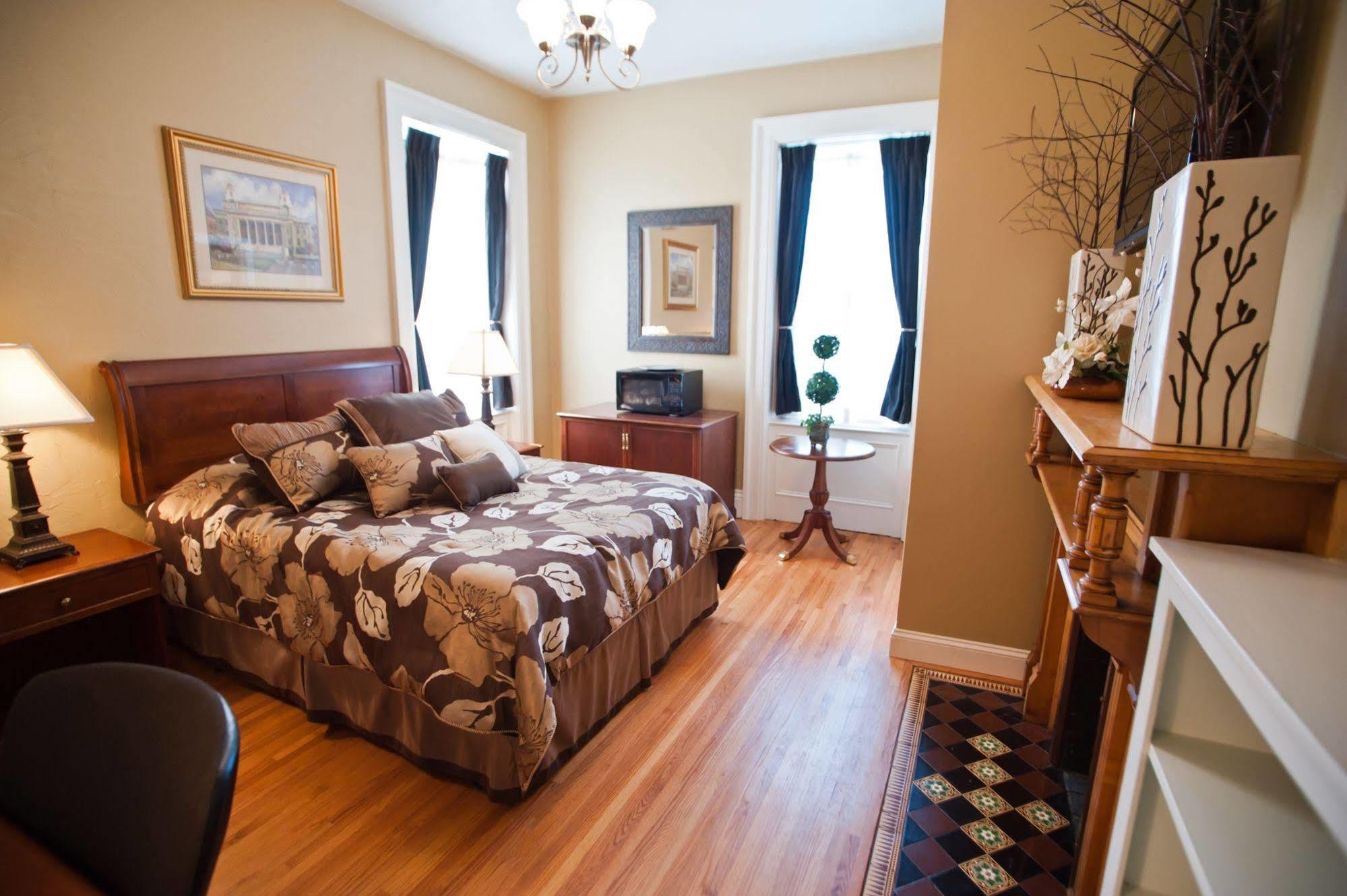 Beacon Hotel Oswego Kültér fotó